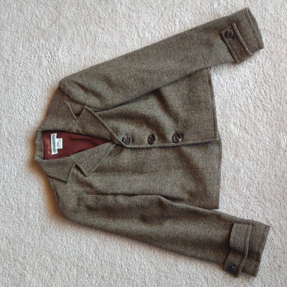 Wool Cropped jacket with Chevron print
